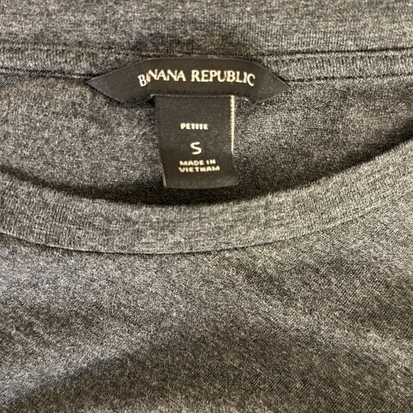 Banana Republic Gray T-shirt dress - Picture 3 of 3